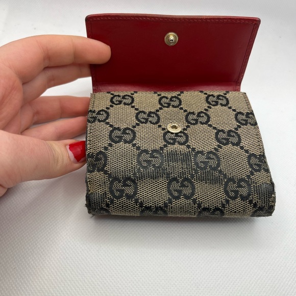 HP🎉 Gucci Wallet - Picture 4 of 9